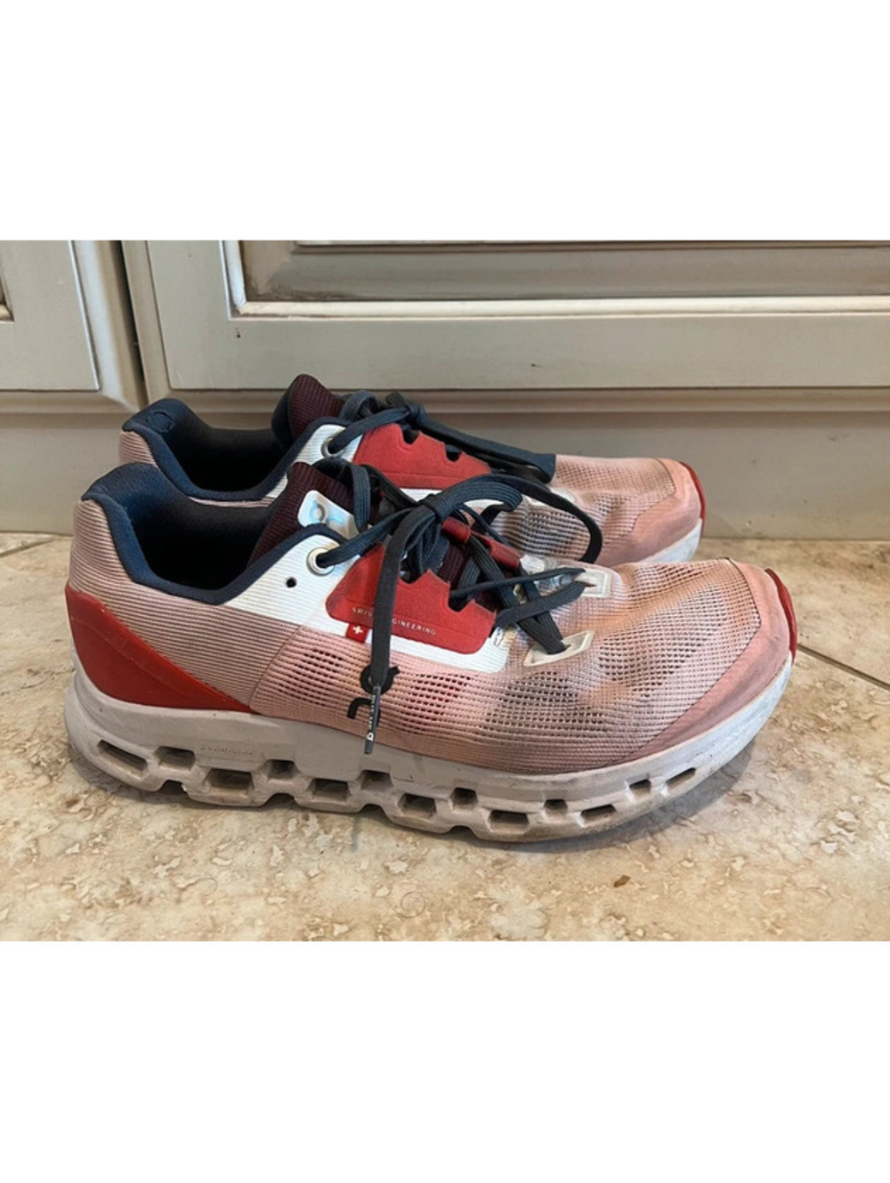 On Cloud shoes size 8.5